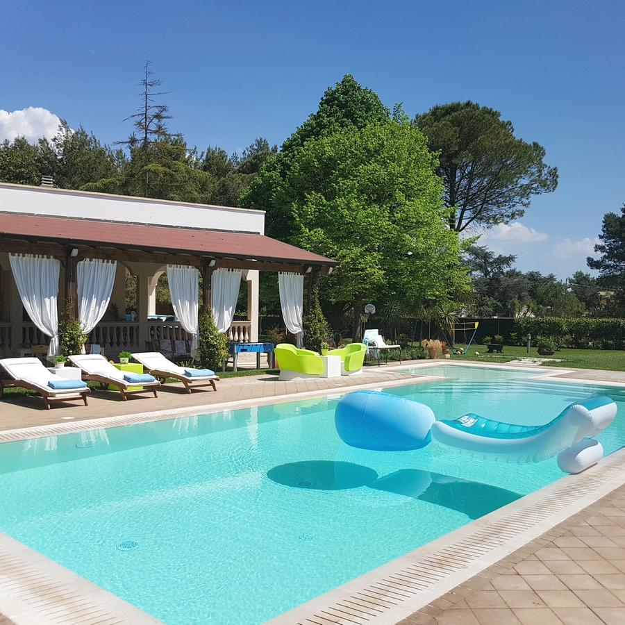 Villa Edda Heated Pool Галатіна Екстер'єр фото