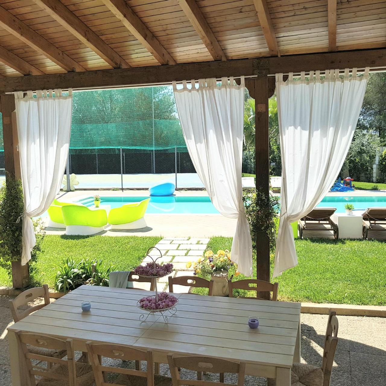 Villa Edda Heated Pool Галатіна Екстер'єр фото