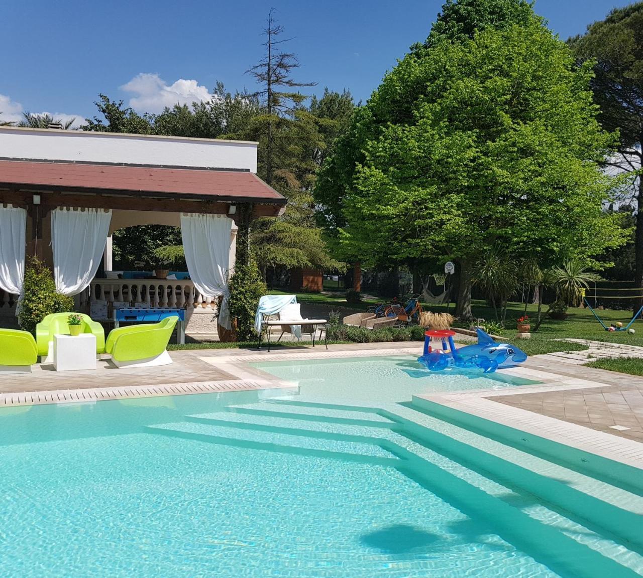 Villa Edda Heated Pool Галатіна Екстер'єр фото