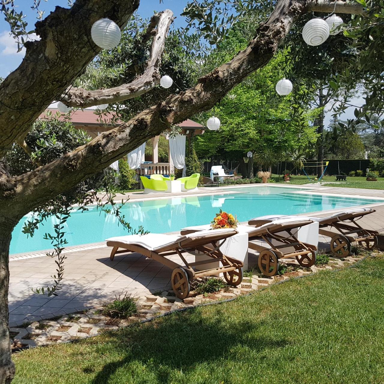 Villa Edda Heated Pool Галатіна Екстер'єр фото