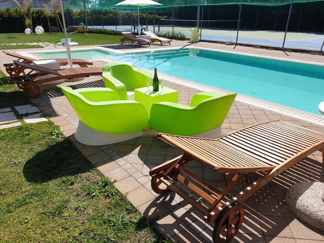 Villa Edda Heated Pool Галатіна Екстер'єр фото